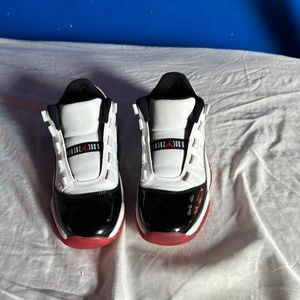 Sneakers Jordan good condition worn a few times lashes inside